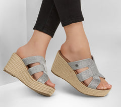 Skechers Skechers Martha Stewart: Iris - Unstoppable Women